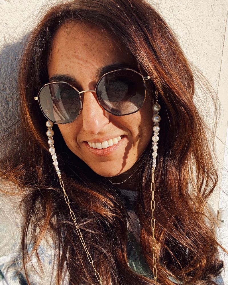 La passion <p>Parce que nos choix disent qui nous sommes, porter les lunettes&nbsp;<strong>Marlone</strong>, c&rsquo;est faire un choix d&rsquo;apparence, par le style, la qualit&eacute; et la personnalit&eacute; des montures.</p>

<p>C&rsquo;est aussi faire un choix engag&eacute;, par le soutien au label&nbsp;<strong>Origine France Garantie</strong>, et la volont&eacute; du prix juste.</p>

<p><strong>Marlone</strong>, c&rsquo;est le trait d&rsquo;union id&eacute;al entre l&rsquo;attention port&eacute;e &agrave; son allure, l&rsquo;envie de se faire plaisir et de jouer avec son image,et la volont&eacute; de consommer de fa&ccedil;on &eacute;clair&eacute;e, pour aligner la personne visible avec ses convictions profondes.</p>
